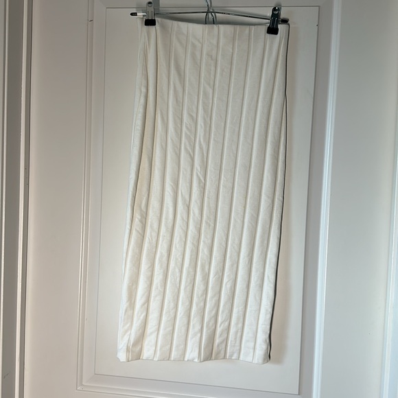 Boutique double lined skirt - Picture 2 of 2